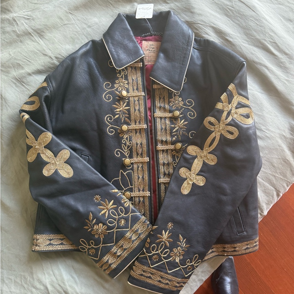 Sold Out We The Free People Lana Black and Gold Leather Jacket Embroidery XS - Picture 5 of 7